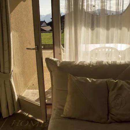 丹斯拉全景公寓 *